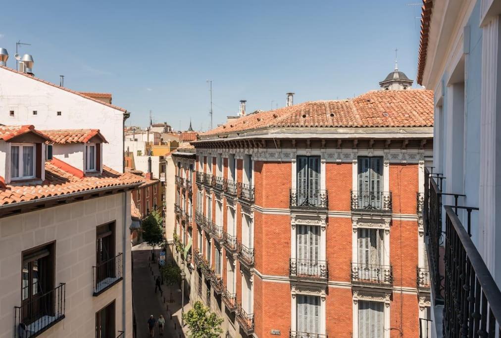 Piso De Lujo En Madrid Centro La Dolce Vita Luaran gambar
